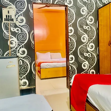 Hotel Bengal -100M From Park Circus 7 Point-3